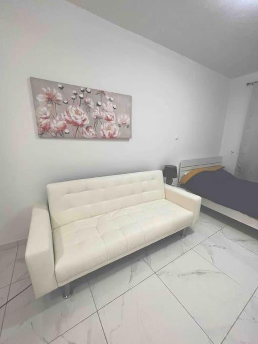 White Apartment/Kolwnaki/100Mbps/Wifi Athens Exterior photo